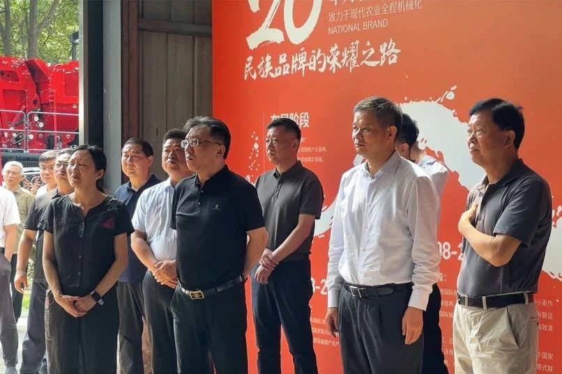 鎮江市委副書記蒞臨沃得農機調研：聚焦農機裝備高質量發展